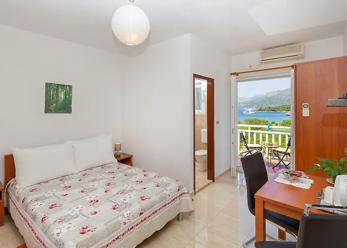 Elica Apartmán