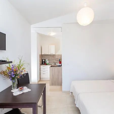 Apartman Elica *