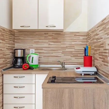 Elica Apartmán